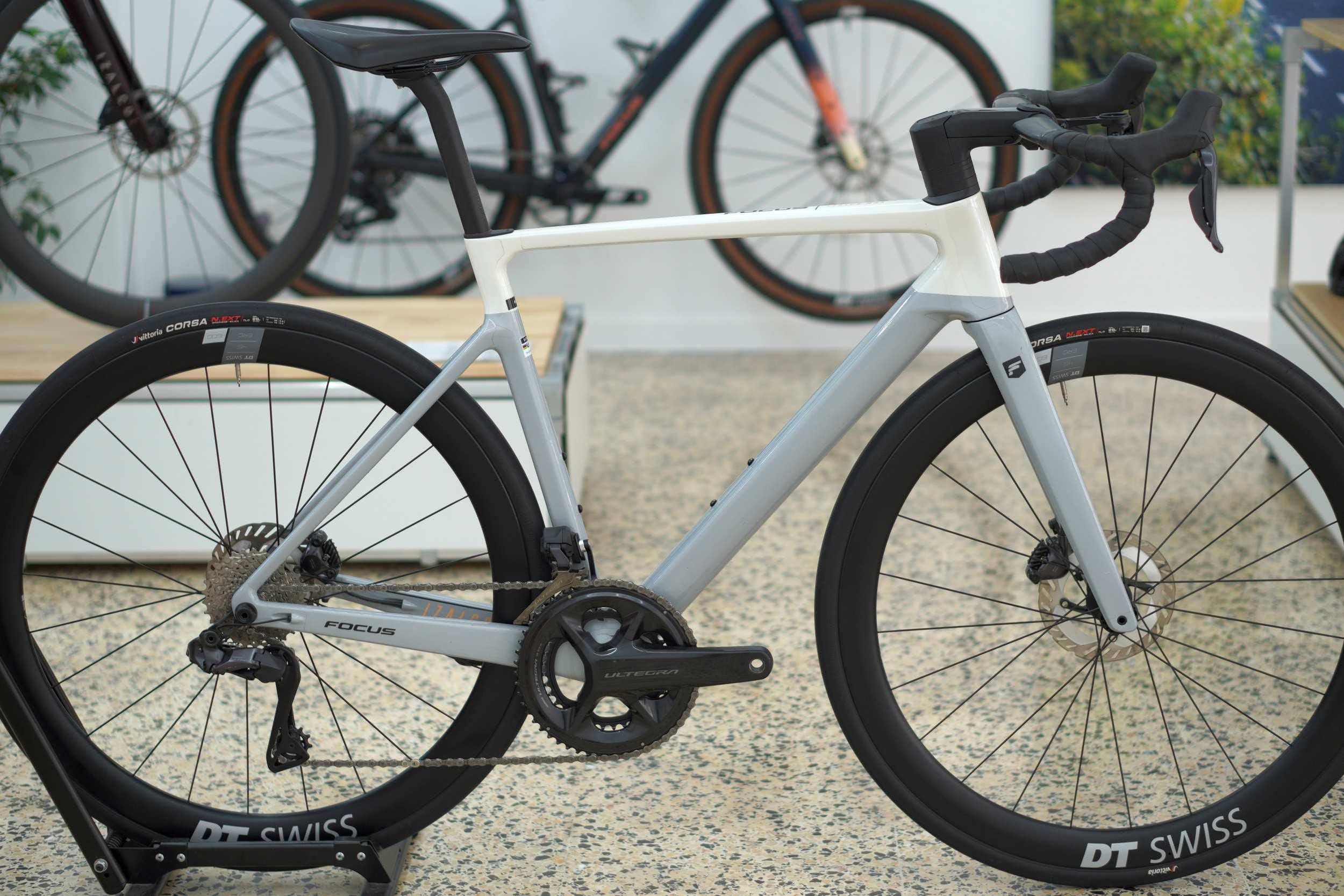 Focus Izalco Max 9.8 M Ex-Rental